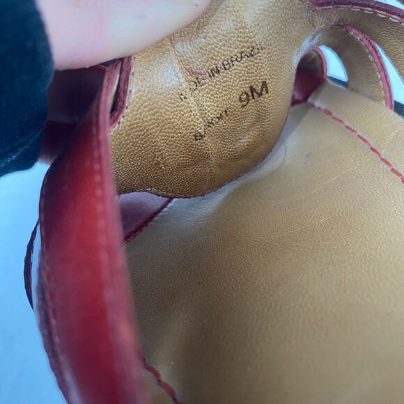 Nurture Women's size 9 M Red Leather Slip-On Sandals Open Toe low top. - Picture 14 of 15